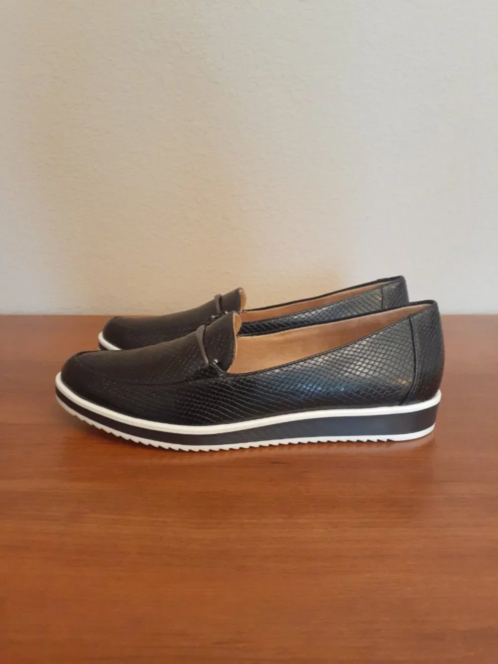 Naturalizer Ranger Loafers - Picture 3 of 9